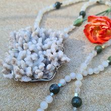 Load image into Gallery viewer, Grape Agate Necklace