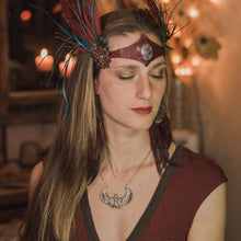 Load image into Gallery viewer, Pearl Shell Isis Goddess Necklace - FeatherTribe