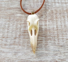 Load image into Gallery viewer, Raven Skull Replica Necklace - FeatherTribe
