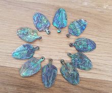 Load image into Gallery viewer, WHOLESALE 10 x Mini Abalone Eagle Down Feather Necklace - FeatherTribe
