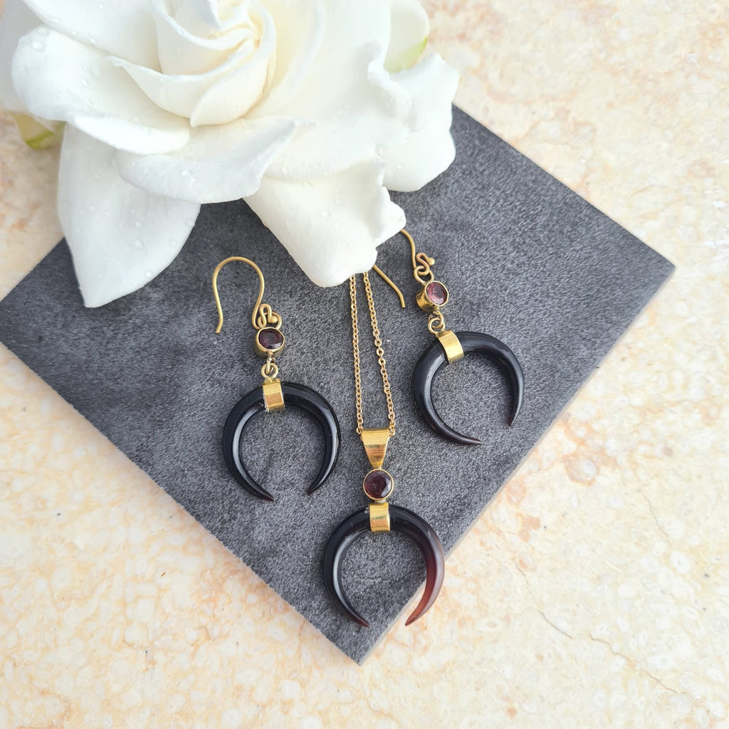 Moon Goddess Necklace - Black - FeatherTribe