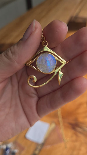 Eye of Horus Moonstone - Feather Tribe