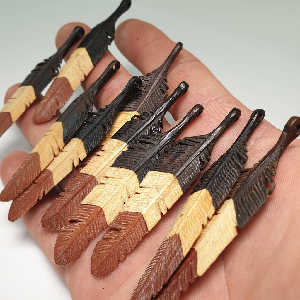 WHOLESALE 10 x Small Triple-Colour Flight Feather Pendant - FeatherTribe