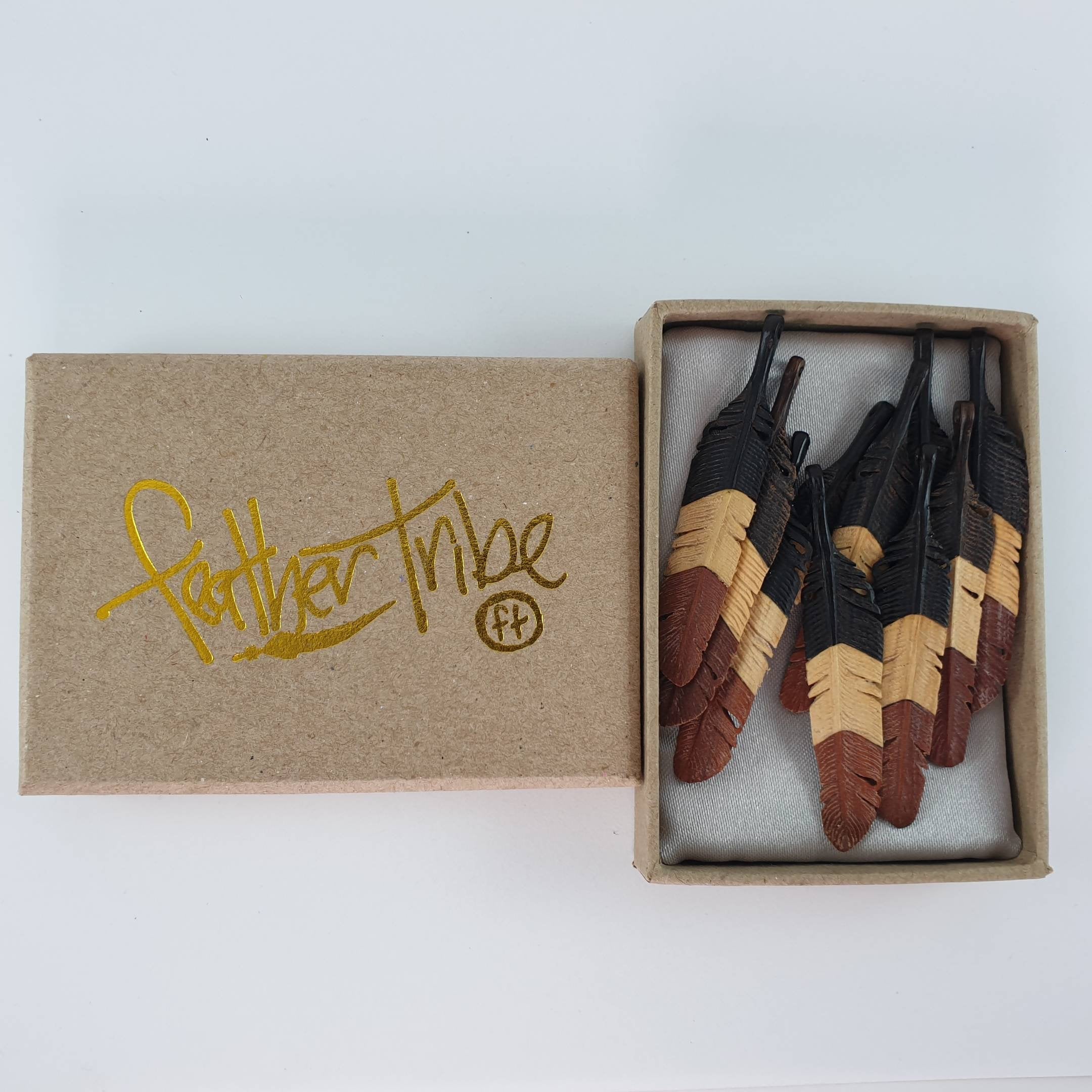 WHOLESALE 10 x Small Triple-Colour Flight Feather Pendant - FeatherTribe