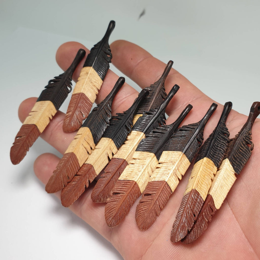 WHOLESALE 10 x Small Triple-Colour Flight Feather Pendant - FeatherTribe