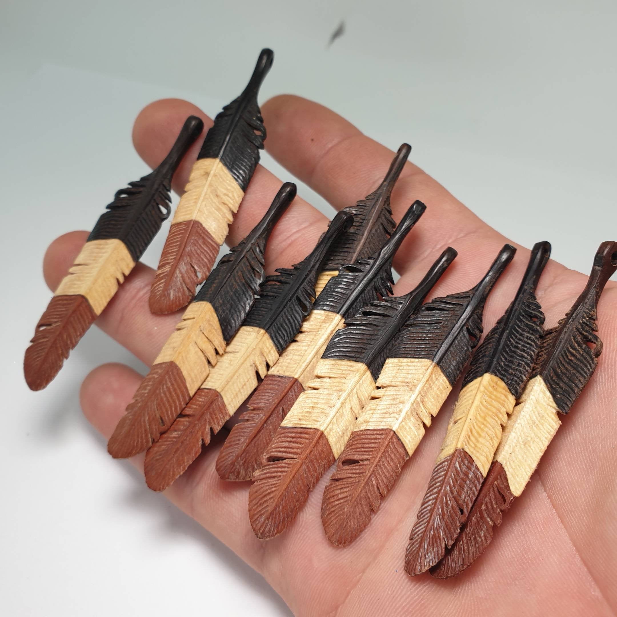 WHOLESALE 10 x Small Triple-Colour Flight Feather Pendant - FeatherTribe