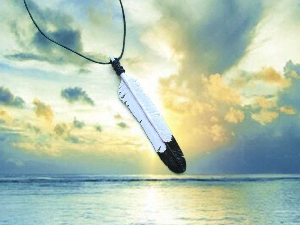 Small Bald Eagle Feather Necklace - FeatherTribe